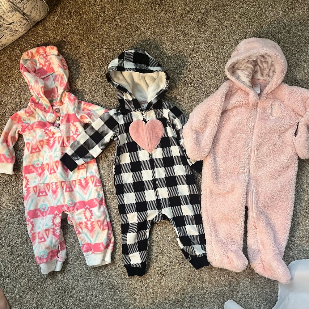 Carter’s 9 month jumper pram bundle
